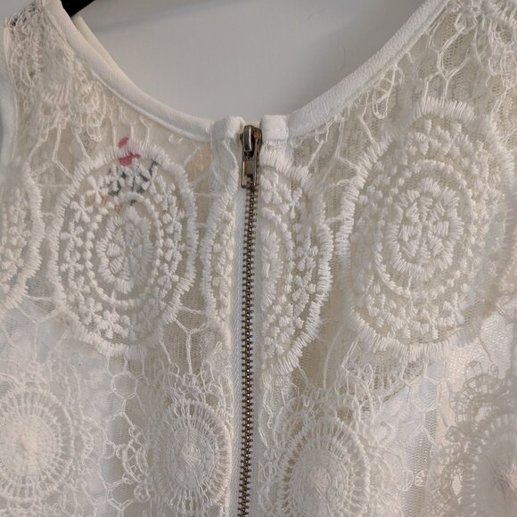 White Lace Two-Piece Skirt and Top Set - Picture 8 of 12